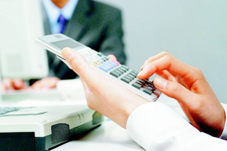 参加会议属于差旅还是属于会议费